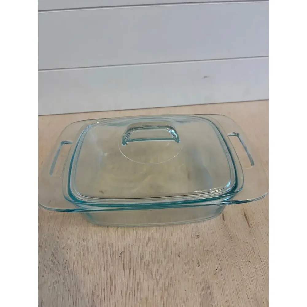 Vintage Pyrex 2 Qt (1.9 L) Easy Grab Clear Baking Dish #C024 Lid #C624 Casserole
